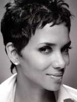 Halle Berry photo #