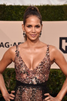 Halle Berry photo #