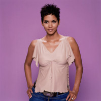 Halle Berry photo #