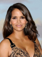 Halle Berry photo #