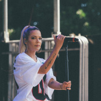 Halsey photo #