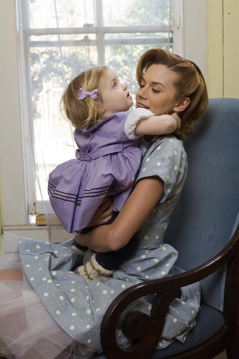 Hilarie Burton: pic #312455