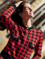 Hilary Rhoda photo #