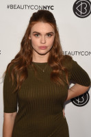 Holland Roden pic #1091322