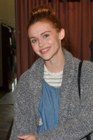 Holland Roden pic #744422
