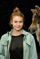 Holland Roden photo #