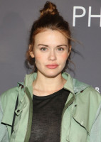 photo 12 in Holland Roden gallery [id1074759] 2018-10-13