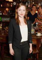 Holliday Grainger photo #