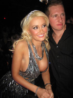 photo 5 in Holly Madison gallery [id256322] 2010-05-19