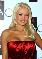 photo 25 in Holly Madison gallery [id256338] 2010-05-19