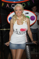 Holly Madison photo #