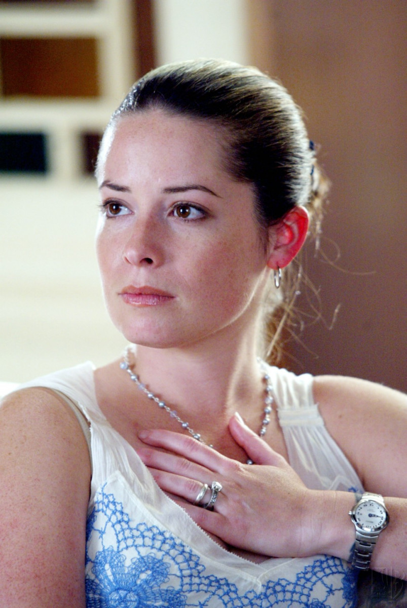 Holly Marie Combs: pic #324331