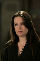 Holly Marie Combs photo #