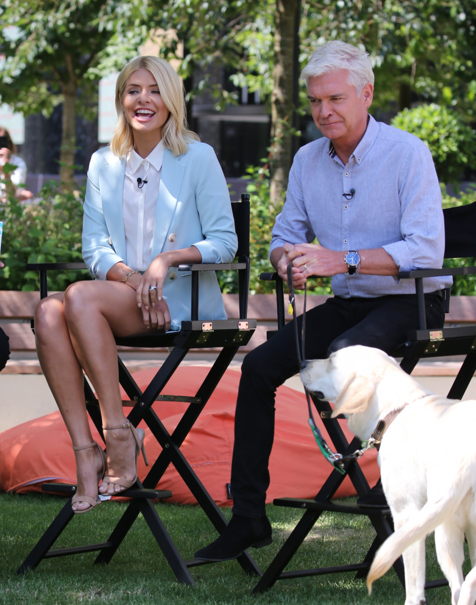 Holly Willoughby: pic #1127105