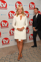 Holly Willoughby photo #