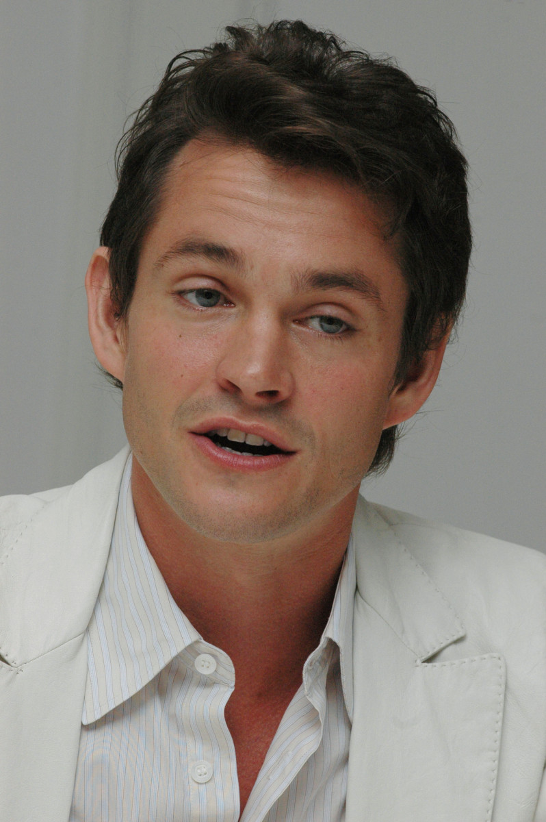 Hugh Dancy: pic #156682