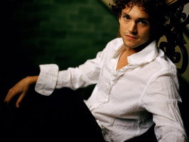 Hugh Dancy photo #