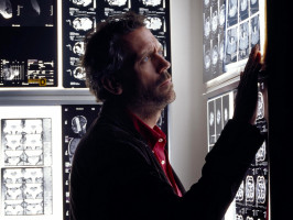 photo 27 in Hugh Laurie gallery [id223968] 2010-01-11