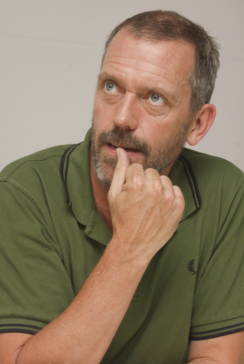 Hugh Laurie: pic #309596