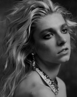 photo 13 in Hunter Schafer gallery [id1209736] 2020-03-31