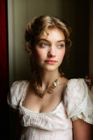 Imogen Poots photo #