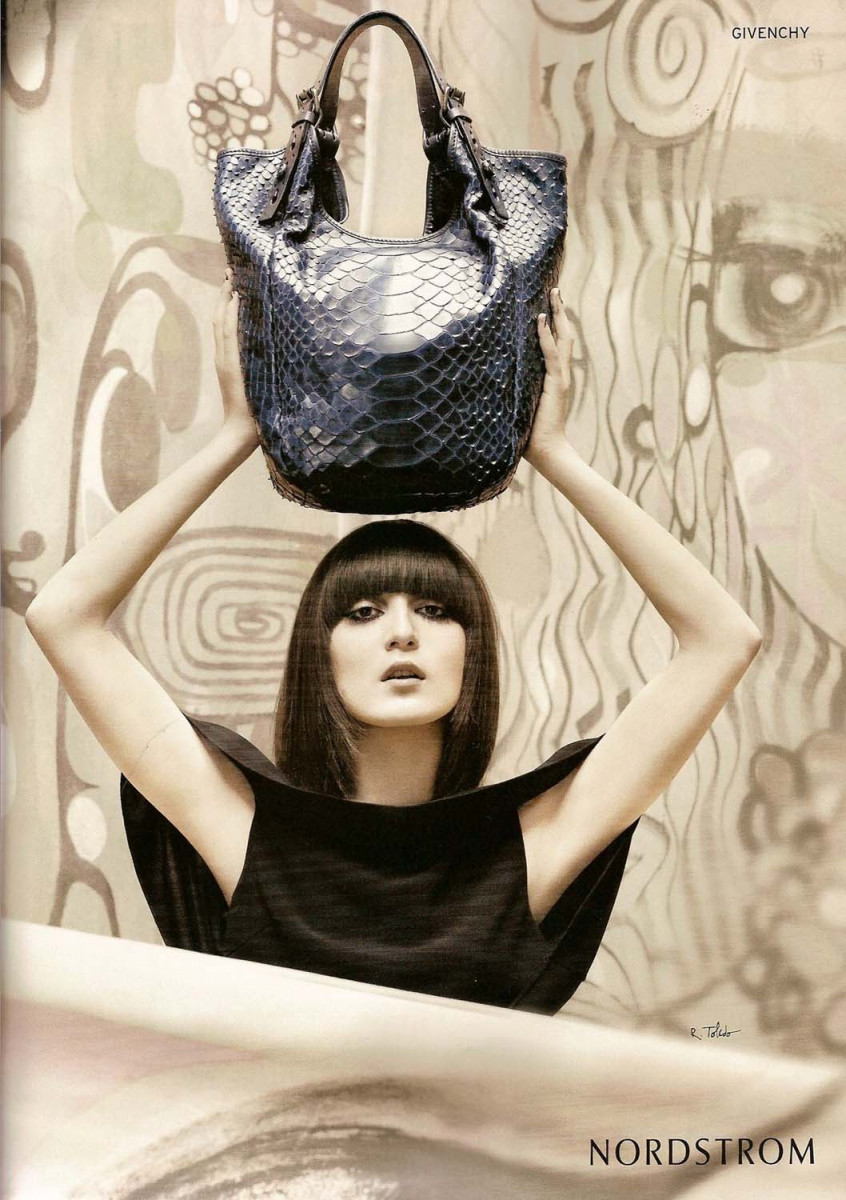 Irina lazareanu: pic #211078