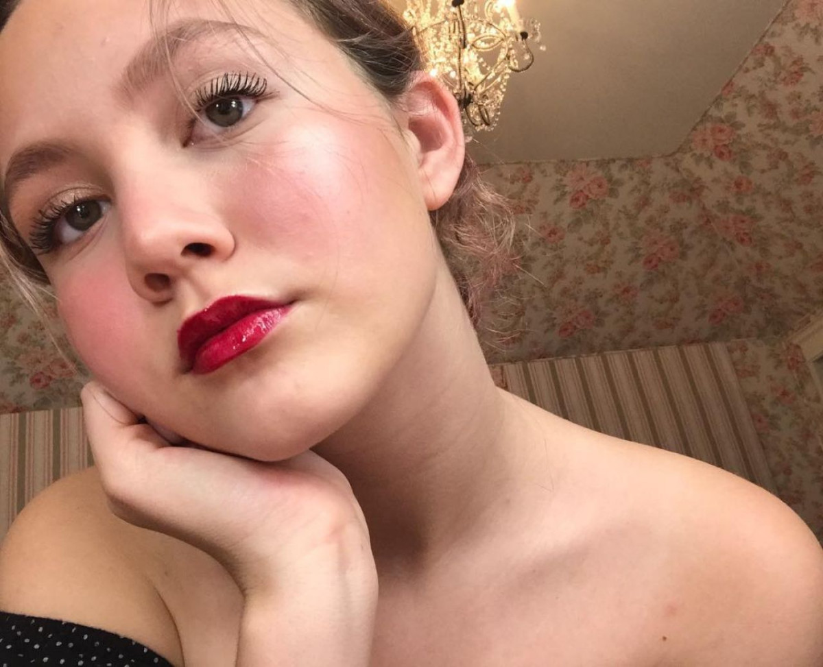 Iris Apatow: pic #1071372