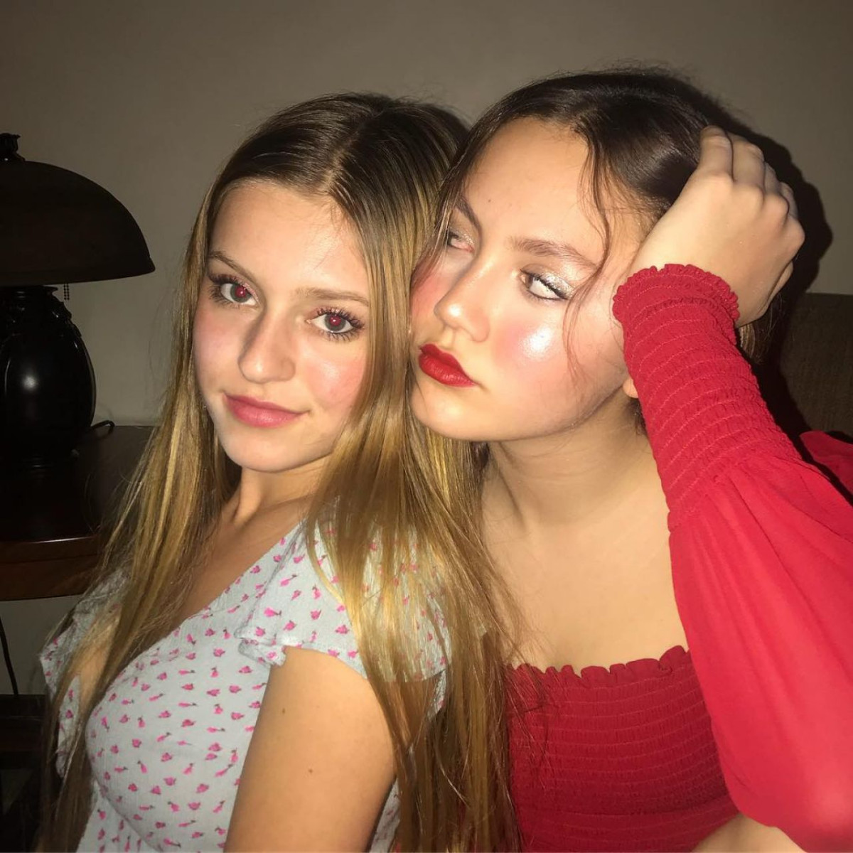 Iris Apatow: pic #1076018