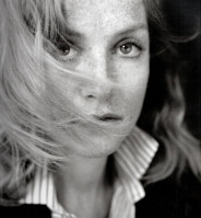 Isabelle Huppert photo #