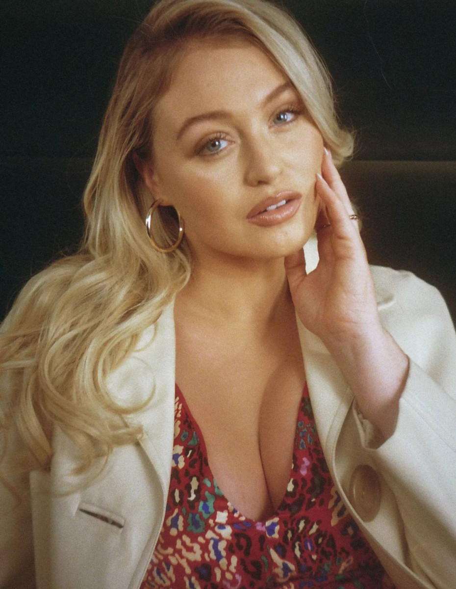 Iskra Lawrence: pic #1208901