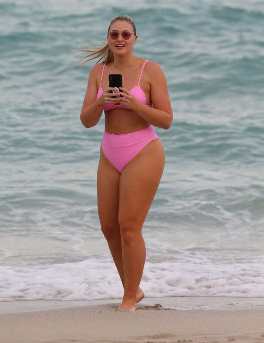 Iskra Lawrence: pic #1091640