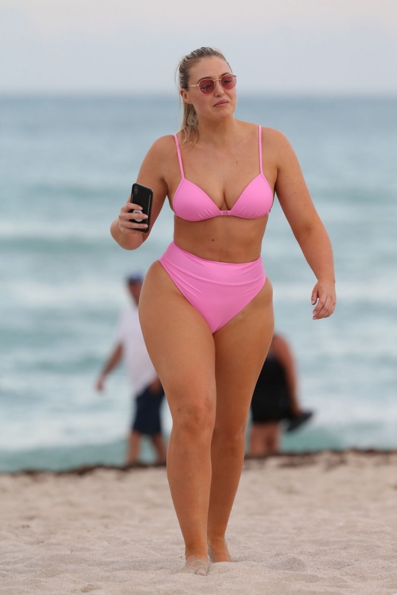 Iskra Lawrence: pic #1091638