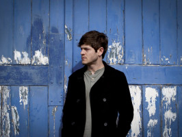 Iwan Rheon photo #