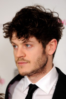 Iwan Rheon photo #