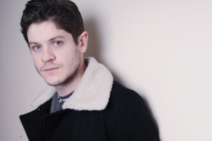 Iwan Rheon photo #