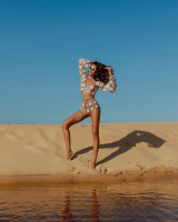 Izabel Goulart pic #1371285