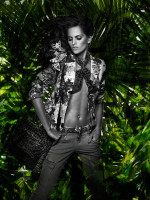 Izabel Goulart photo #