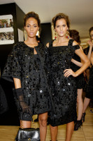 Izabel Goulart photo #