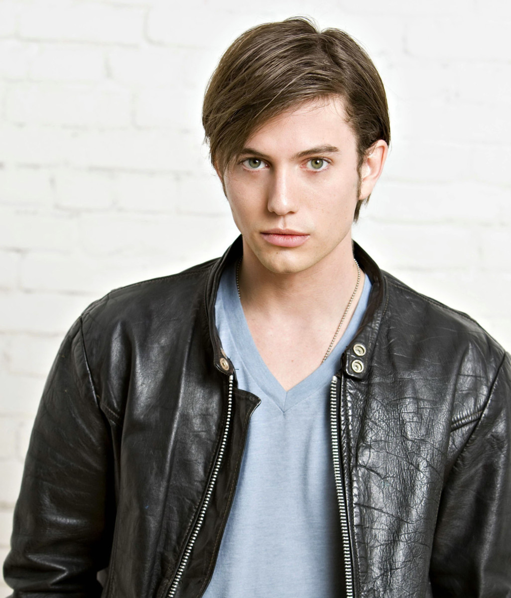 Jackson Rathbone: pic #237069