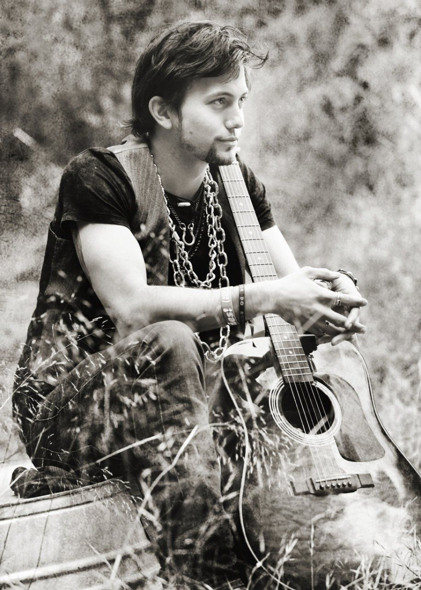 Jackson Rathbone: pic #288813