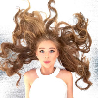 Jade Weber photo #