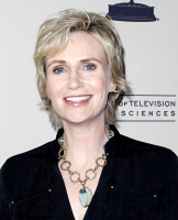 Jane Lynch photo #