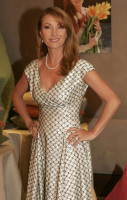 Jane Seymour photo #