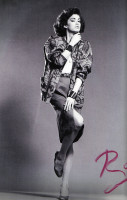 Janice Dickinson photo #