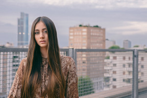 Jasmine Thompson photo #