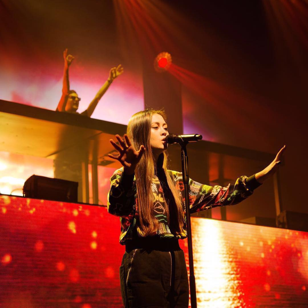 Jasmine Thompson: pic #842371