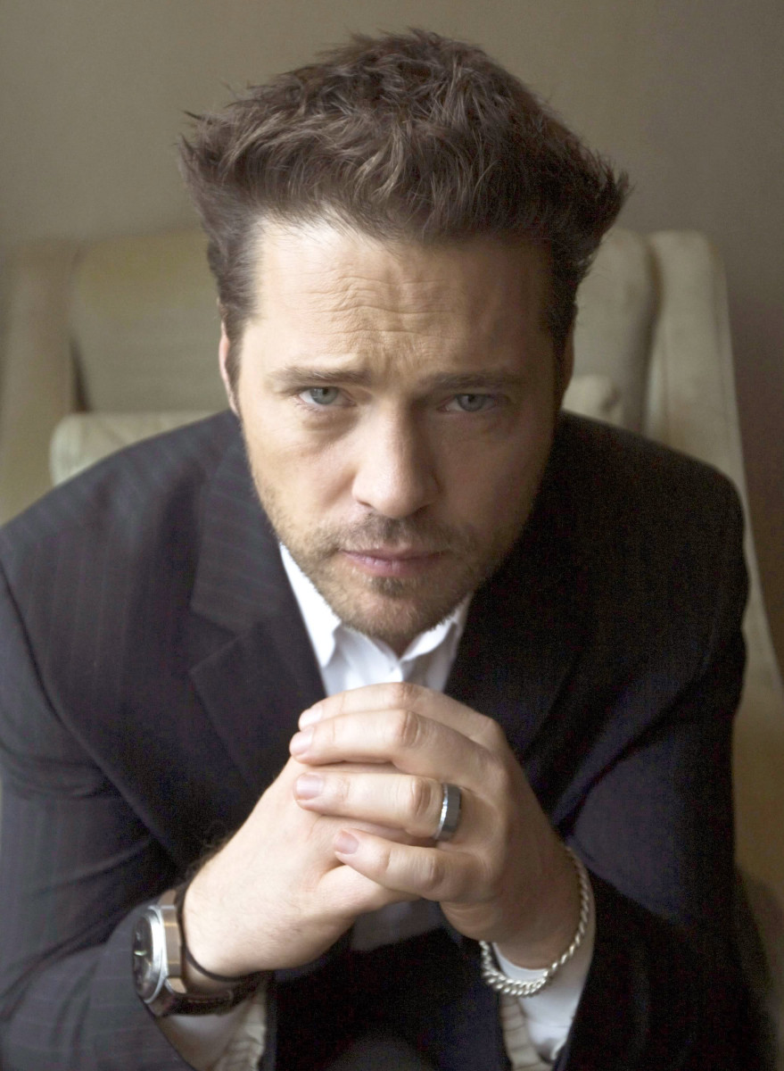 Jason Priestley: pic #466925