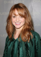 Jayma Mays photo #