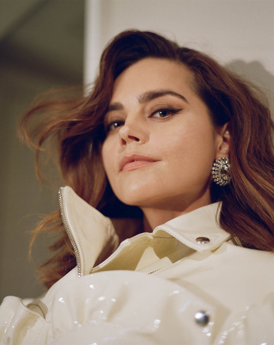 Jenna Coleman: pic #1331039
