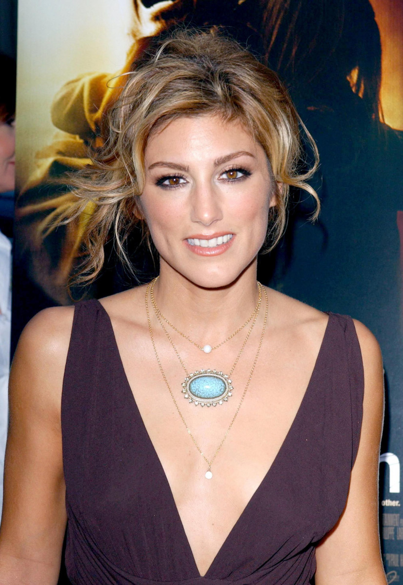 Jennifer Esposito: pic #1025728